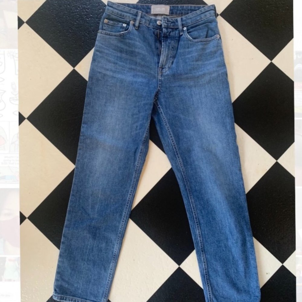 Everlane High Rise super straight jeans.